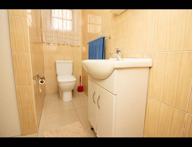 4 BEDROOM FREESTANDING FOR SALE IN MOUNT VERNON